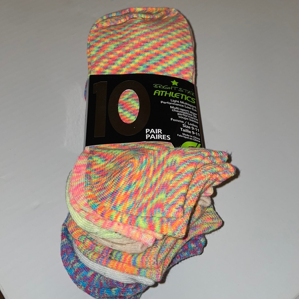 Womens athletic socks